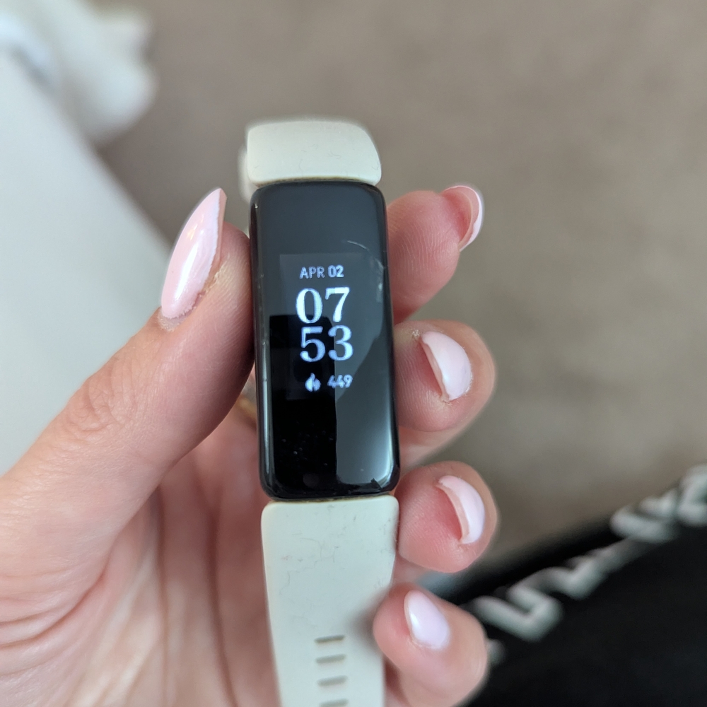 Fitbit Inspire 2 - Smart Fitness Tracker with White Band